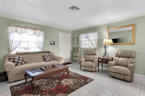 Copropriété à vendre à New Port Richey, Floride: 2 chambres, 104.42 m2 № 1723868 - photo 8