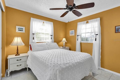 Copropriété à vendre à New Port Richey, Floride: 2 chambres, 104.42 m2 № 1723868 - photo 19