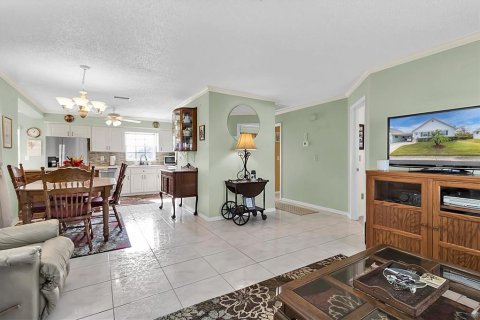 Copropriété à vendre à New Port Richey, Floride: 2 chambres, 104.42 m2 № 1723868 - photo 6