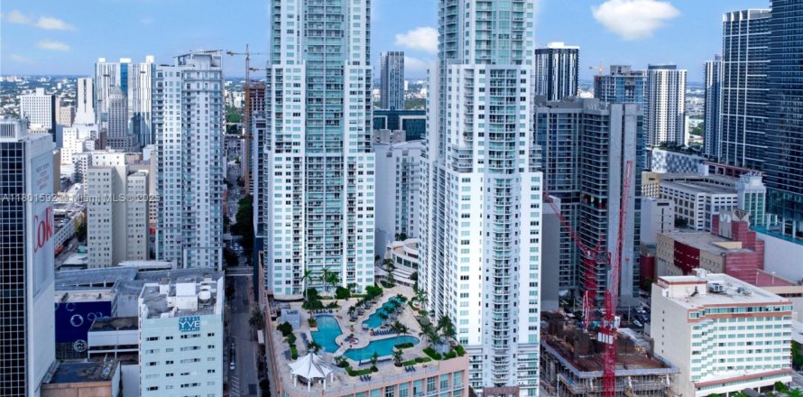 Studio à Condo à Miami, Floride № 1697635