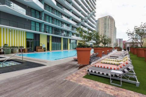 Condominio en venta en Miami, Florida, 2 dormitorios, 101.08 m2 № 2012731 - foto 19