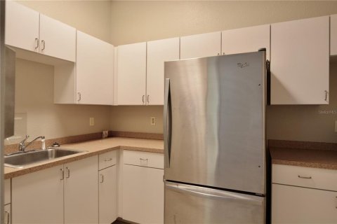 Propiedad comercial en alquiler en Port Charlotte, Florida, 5658.58 m2 № 1147905 - foto 17