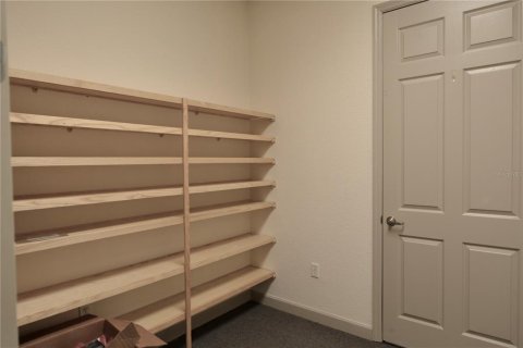 Propiedad comercial en alquiler en Port Charlotte, Florida, 5658.58 m2 № 1147905 - foto 5