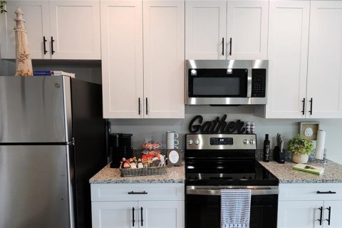 Touwnhouse à louer à Clearwater, Floride: 3 chambres, 166.3 m2 № 1810553 - photo 24