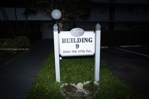 Copropriété à louer à Lauderdale Lakes, Floride: 2 chambres, 94.85 m2 № 1934717 - photo 13