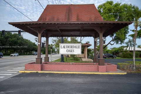 Condo à Lauderdale Lakes, Floride, 2 chambres  № 1934717