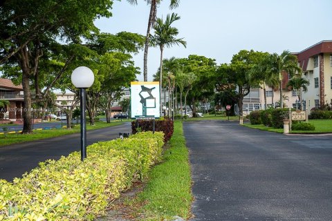 Copropriété à louer à Lauderdale Lakes, Floride: 2 chambres, 94.85 m2 № 1934717 - photo 7