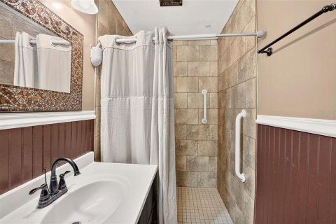 House in Gainesville, Florida 3 bedrooms, 163.88 sq.m. № 2377844 - photo 28