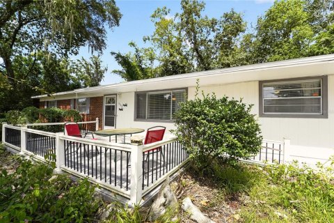 House in Gainesville, Florida 3 bedrooms, 163.88 sq.m. № 2377844 - photo 4
