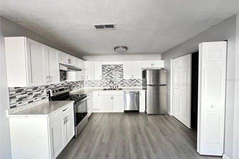 Appartement à louer à Ocala, Floride: 2 chambres, 71.53 m2 № 2342400 - photo 3