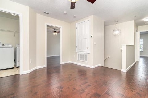 Adosado en venta en Winter Garden, Florida, 3 dormitorios, 166.57 m2 № 1894379 - foto 12