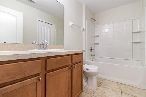 Adosado en venta en Winter Garden, Florida, 3 dormitorios, 166.57 m2 № 1894379 - foto 23