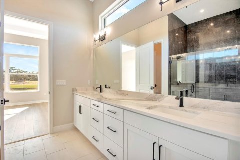 Villa ou maison à vendre à DeLand, Floride: 4 chambres, 197.79 m2 № 1904901 - photo 12