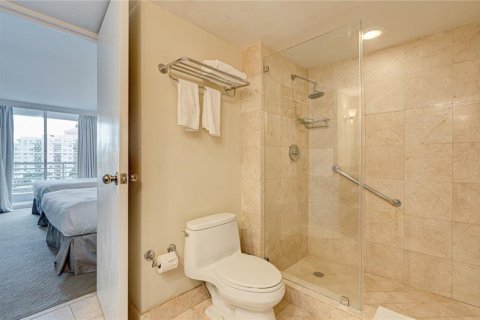 Купить кондоминиум в Форт-Лодердейл, Флорида 1 спальня, 51.47м2, № 2083041 - фото 21