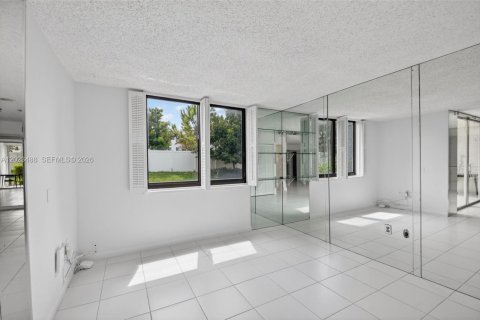 Copropriété à vendre à Lake Worth, Floride: 3 chambres, 108.42 m2 № 2084441 - photo 23