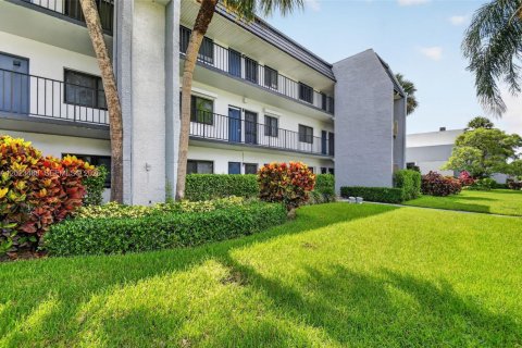 Copropriété à vendre à Lake Worth, Floride: 3 chambres, 108.42 m2 № 2084441 - photo 5
