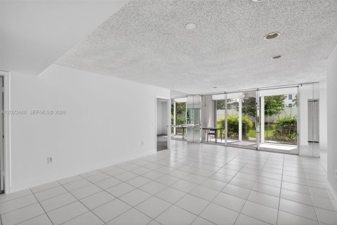 Copropriété à vendre à Lake Worth, Floride: 3 chambres, 108.42 m2 № 2084441 - photo 18