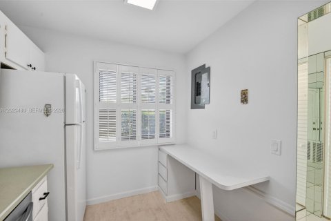 Copropriété à vendre à Lake Worth, Floride: 3 chambres, 108.42 m2 № 2084441 - photo 14