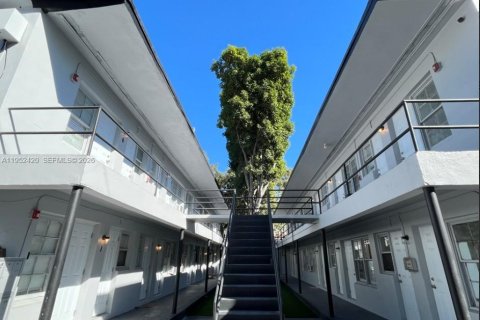 Appartement à louer à Miami, Floride: 1 chambre, 53.7 m2 № 2024741 - photo 4