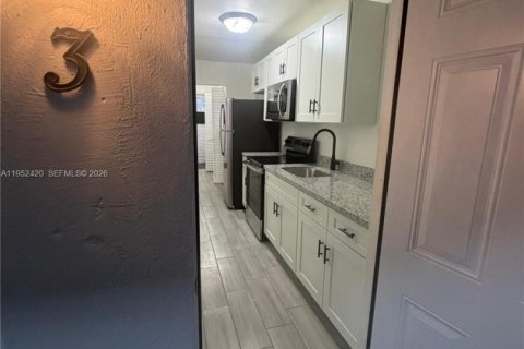 Appartement à louer à Miami, Floride: 1 chambre, 53.7 m2 № 2024741 - photo 5