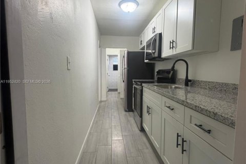 Appartement à louer à Miami, Floride: 1 chambre, 53.7 m2 № 2024741 - photo 7