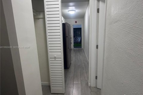 Appartement à louer à Miami, Floride: 1 chambre, 53.7 m2 № 2024741 - photo 8