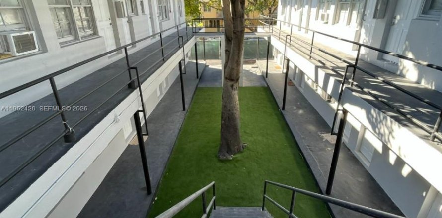 Appartement à Miami, Floride 1 chambre, 53.7 m2 № 2024741