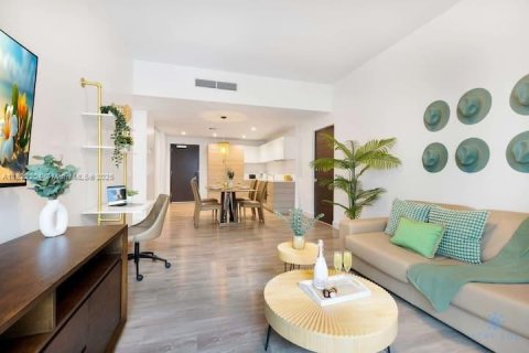 Condo à Hollywood, Floride, 2 chambres  № 2194178