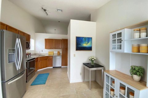 Townhouse in Apopka, Florida 2 bedrooms, 105.91 sq.m. № 2237505 - photo 22