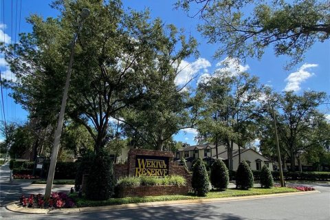 Townhouse in Apopka, Florida 2 bedrooms, 105.91 sq.m. № 2237505 - photo 2