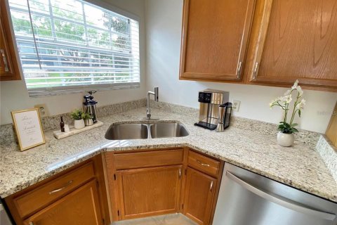 Townhouse in Apopka, Florida 2 bedrooms, 105.91 sq.m. № 2237505 - photo 20