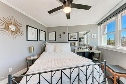 Condo in Sarasota, Florida, 2 bedrooms  № 1749592 - photo 21