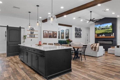 Villa ou maison à vendre à Wildwood, Floride: 4 chambres, 226.96 m2 № 2398519 - photo 23