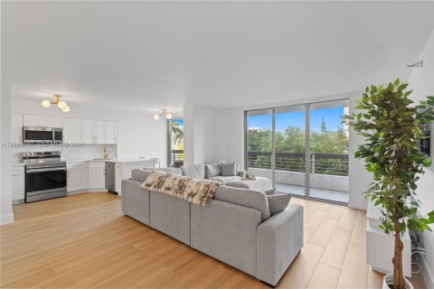 Condo in Aventura, Florida, 2 bedrooms  № 2185861