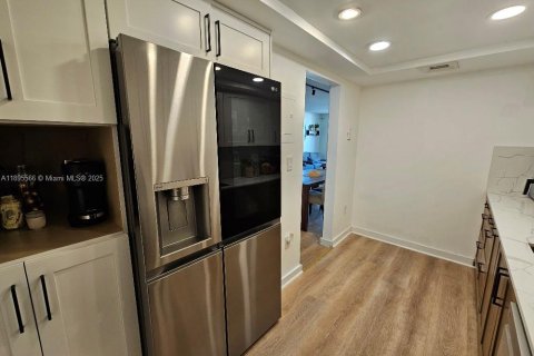Copropriété à vendre à Aventura, Floride: 1 chambre, 66.61 m2 № 1947684 - photo 3