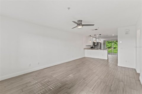 Condominio en venta en Oviedo, Florida, 2 dormitorios, 90.58 m2 № 1847209 - foto 5