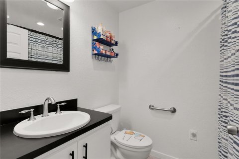 House in Leesburg, Florida 3 bedrooms, 220.74 sq.m. № 1777413 - photo 25