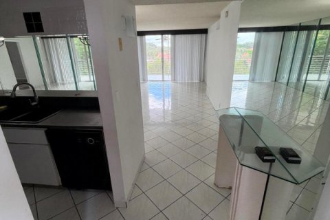 Copropriété à louer à Davie, Floride: 2 chambres, 90.67 m2 № 2432518 - photo 3