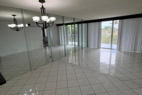 Copropriété à louer à Davie, Floride: 2 chambres, 90.67 m2 № 2432518 - photo 6