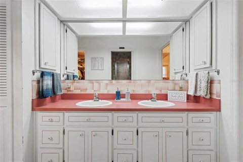 Villa ou maison à vendre à Spring Hill, Floride: 3 chambres, 182.18 m2 № 2226169 - photo 24
