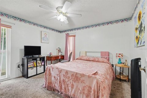 Villa ou maison à vendre à Spring Hill, Floride: 3 chambres, 182.18 m2 № 2226169 - photo 11