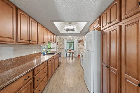 Villa ou maison à vendre à Spring Hill, Floride: 3 chambres, 182.18 m2 № 2226169 - photo 6