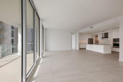 Condo in Sarasota, Florida, 2 bedrooms  № 1810809 - photo 10