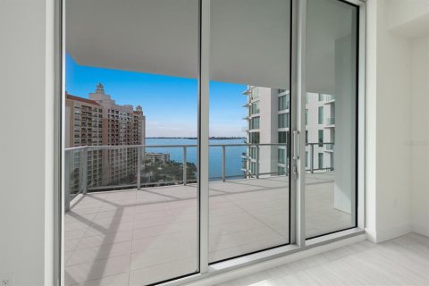 Condo in Sarasota, Florida, 2 bedrooms  № 1810809 - photo 15