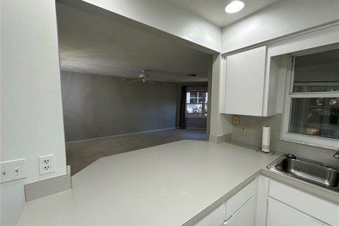 Duplex à vendre à Dunnellon, Floride: 2 chambres, 136.19 m2 № 1560302 - photo 12