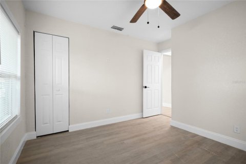 Casa en venta en Saint Petersburg, Florida, 3 dormitorios, 98.48 m2 № 1905943 - foto 14