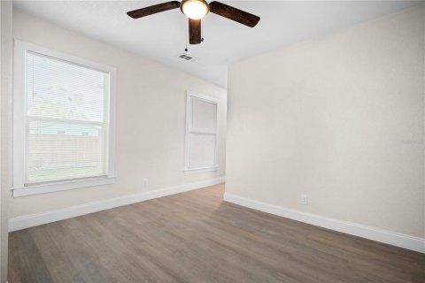 Casa en venta en Saint Petersburg, Florida, 3 dormitorios, 98.48 m2 № 1905943 - foto 19