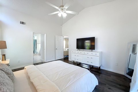House in Kissimmee, Florida 4 bedrooms, 155.98 sq.m. № 1850929 - photo 30