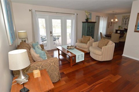 Copropriété à louer à Saint Petersburg, Floride: 2 chambres, 76.64 m2 № 2114861 - photo 6