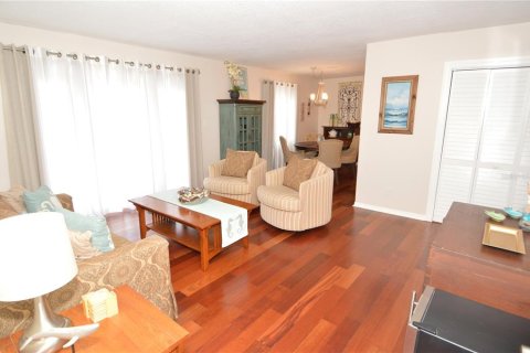 Copropriété à louer à Saint Petersburg, Floride: 2 chambres, 76.64 m2 № 2114861 - photo 17